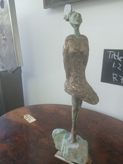 "Venus" - Skulptur, Stein und Metall