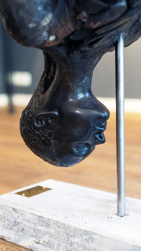 The Descent - Tribholzskulptur